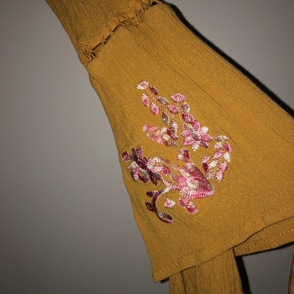 Romper - Picture 5 of 7